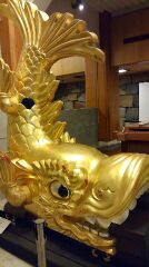 金のしゃちぼこ